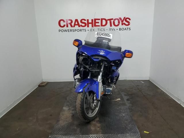 2005 Honda GL1800