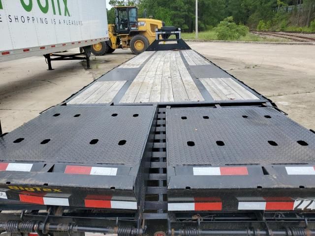 2024 Big Tex 22GN-40D5A-MRBK Equipment Trailer