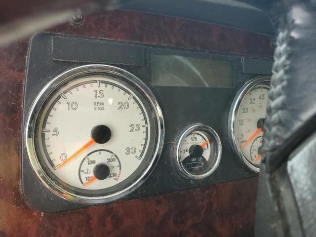 2022 Freightliner 122SD Semi Truck