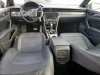 2021 Volkswagen Passat R-Line