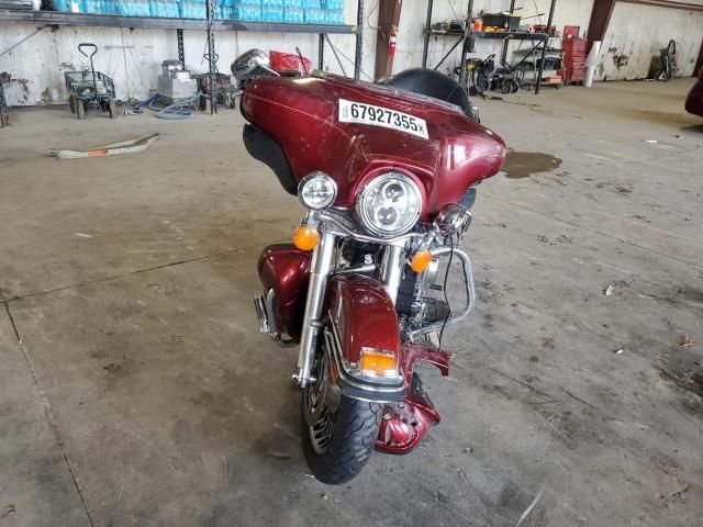 2010 Harley-Davidson Flhtcu