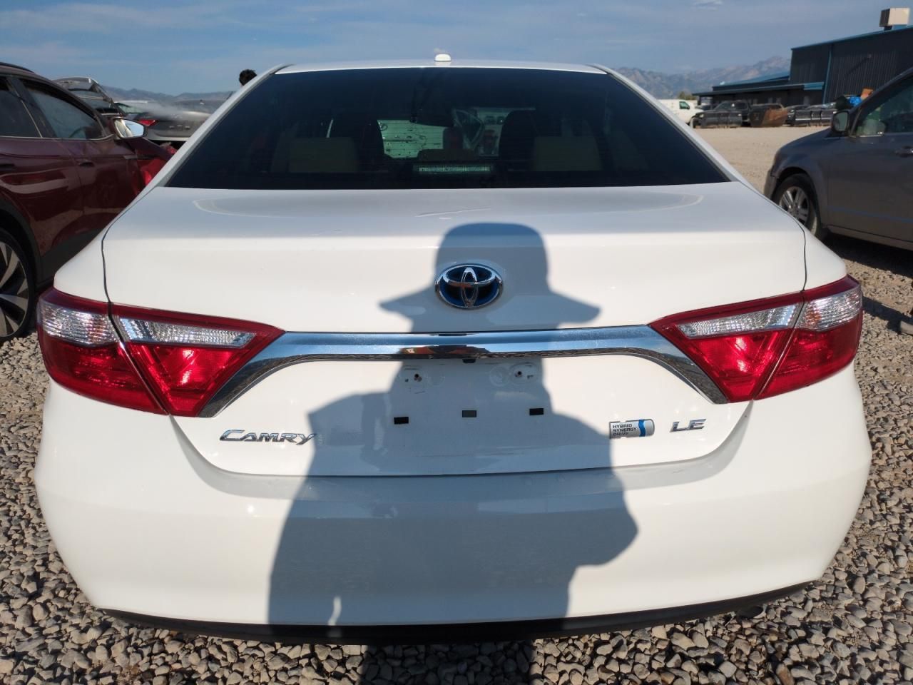 2016 Toyota Camry Hybrid