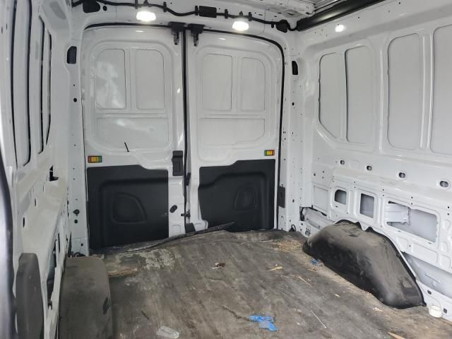 2024 Ford Transit T-250