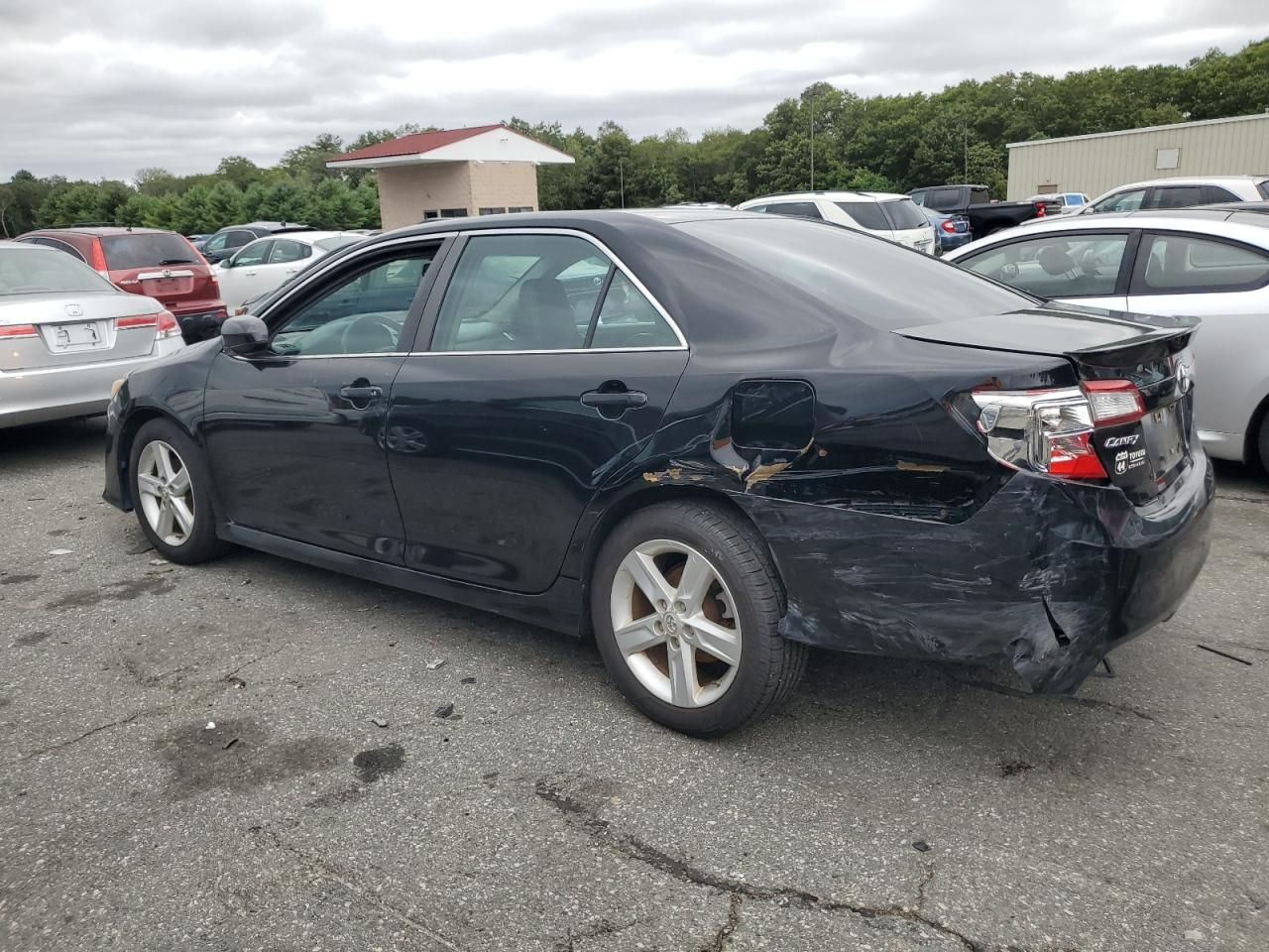 2014 Toyota Camry l