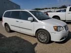 2016 Chrysler Town & Country Touring L