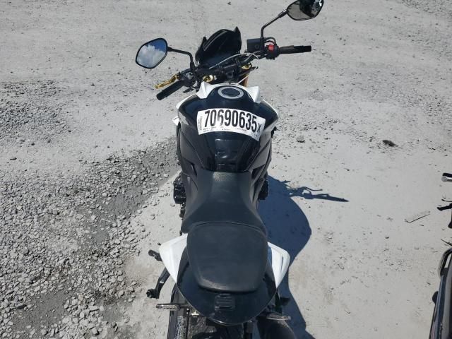 2021 Suzuki GSX-S750 M