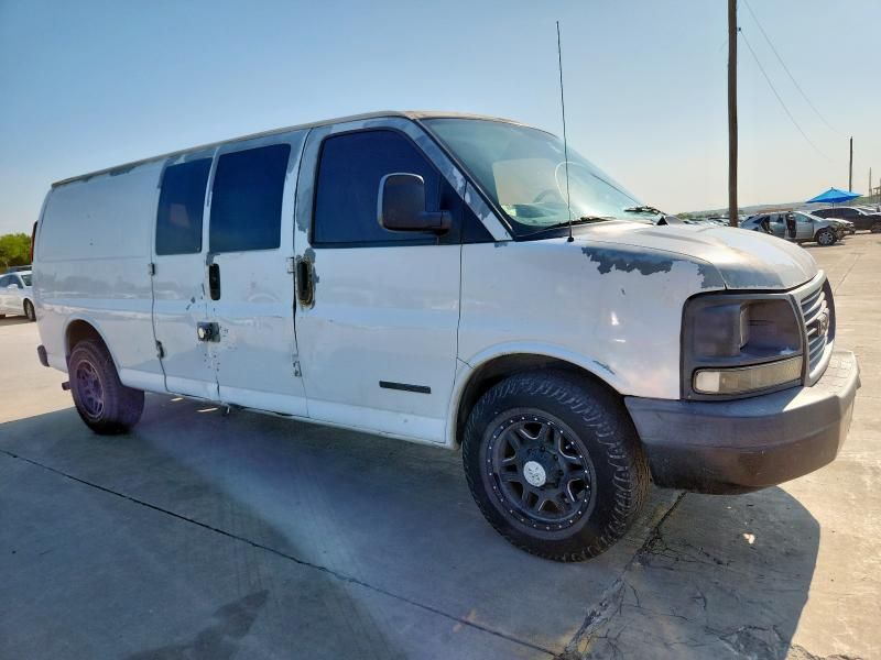 2005 GMC Savana G3500