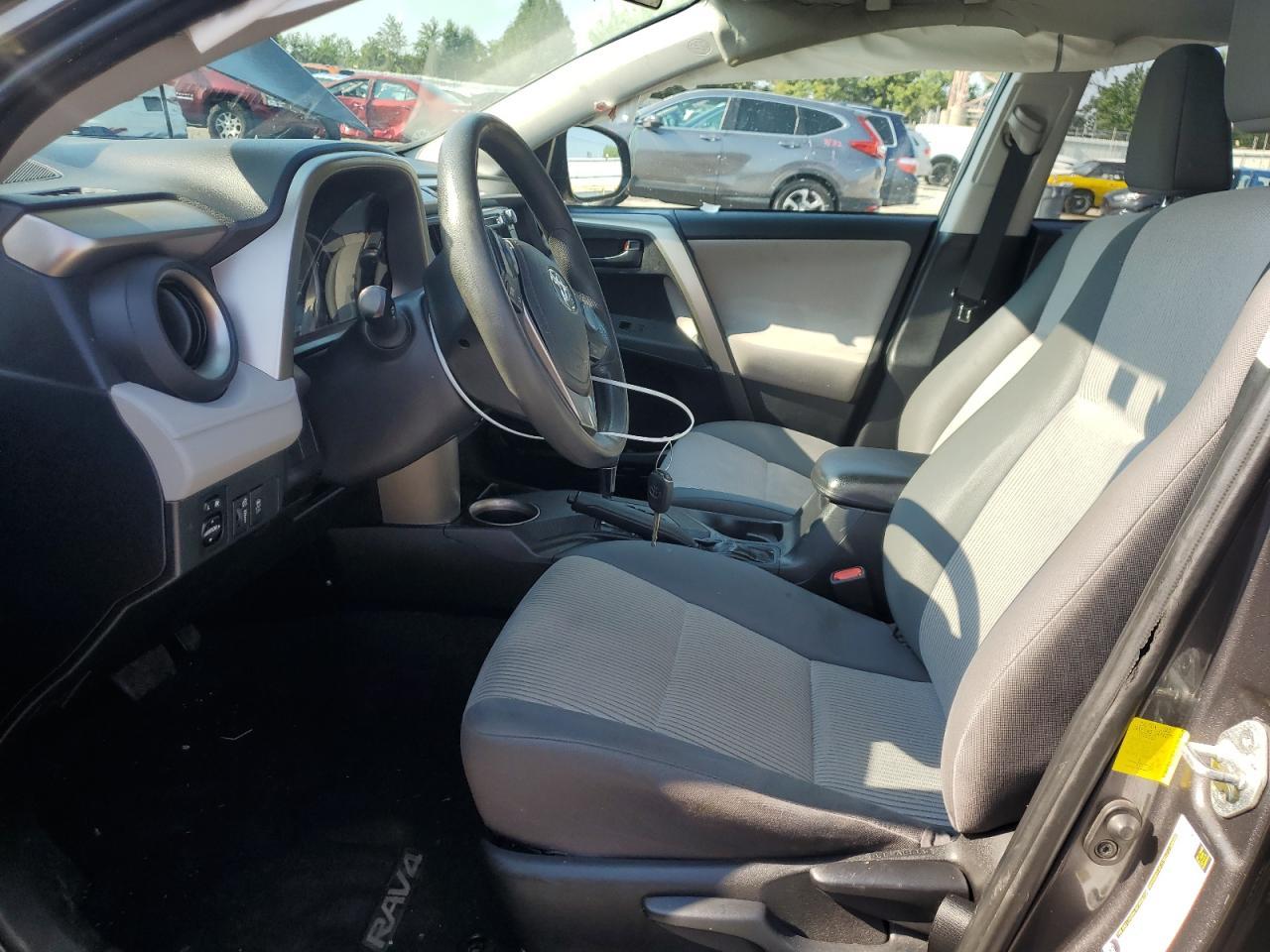 2014 Toyota Rav4 le