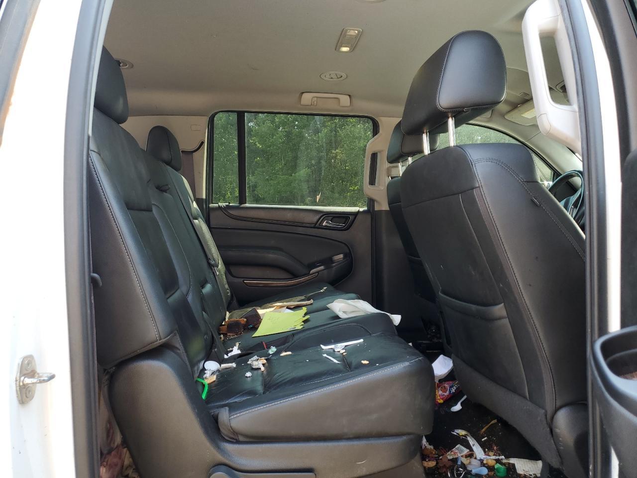 2017 Chevrolet Suburban K1500 lt