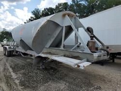 Salvage trucks for sale at Greenwell Springs, LA auction: 2013 Retesa Pneumatic DRY Bulk Trailer