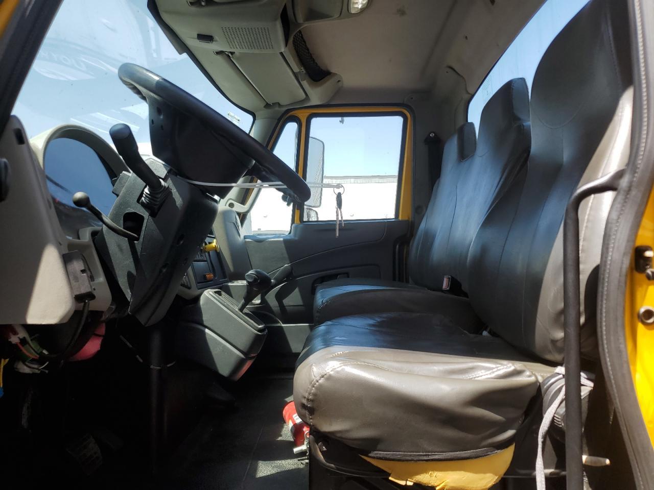 2018 International 4000 4300