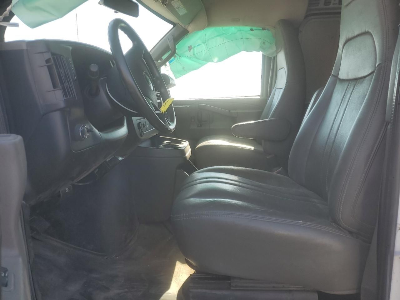 2020 GMC Savana G3500