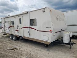 Salvage trucks for sale at Houston, TX auction: 2003 Fleetwood Terry