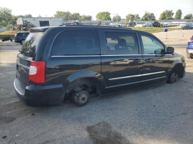 2016 Chrysler Town & Country Touring