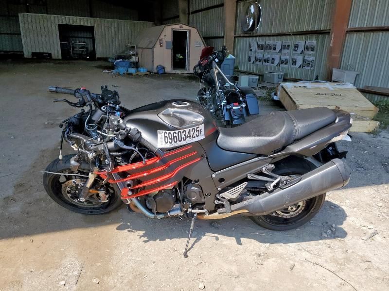 2023 Kawasaki ZX1400 J