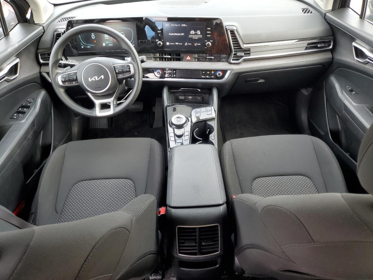 2025 KIA Sportage lx