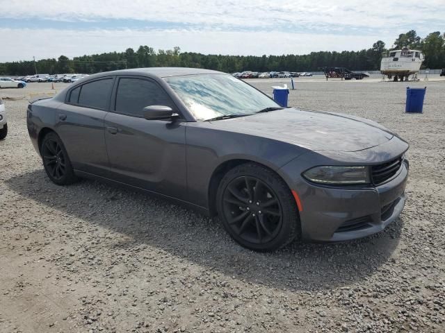 2016 Dodge Charger SE