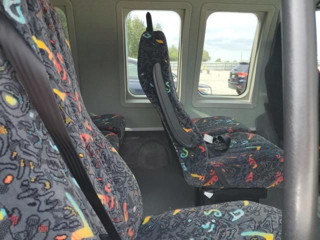 2009 Ford Econoline E250 Van
