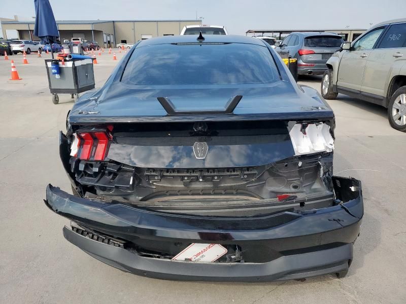 2024 Ford Mustang Dark Horse