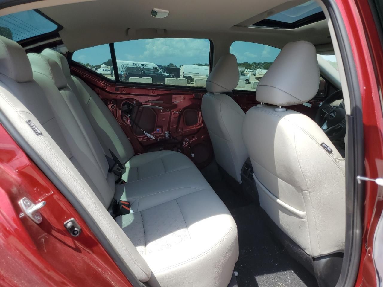 2023 Nissan Altima sl