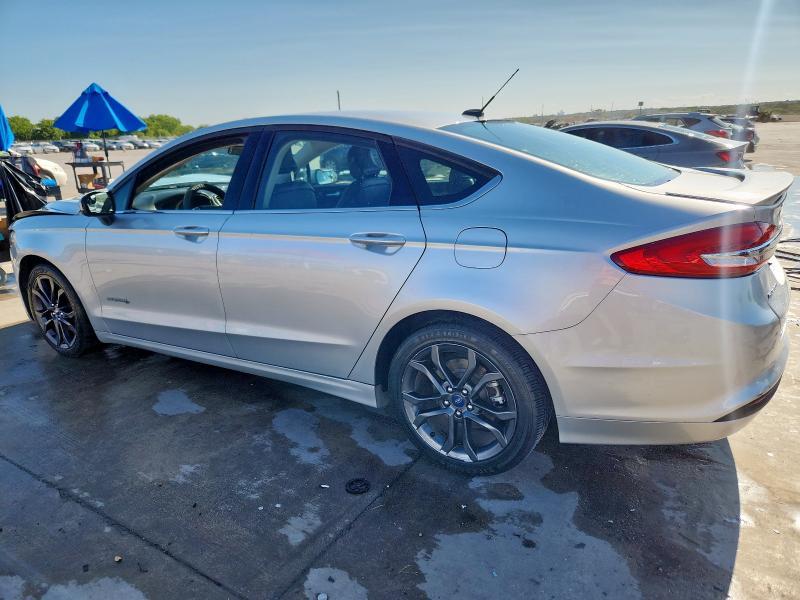 2018 Ford Fusion se Hybrid