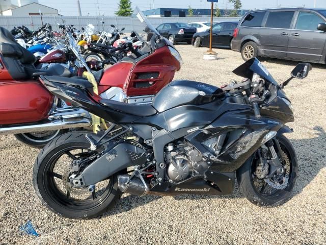 2013 Kawasaki ZX636 E