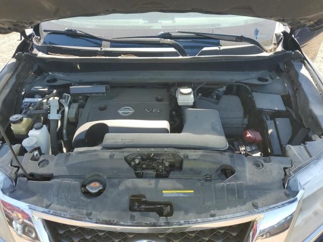 2014 Nissan Pathfinder s