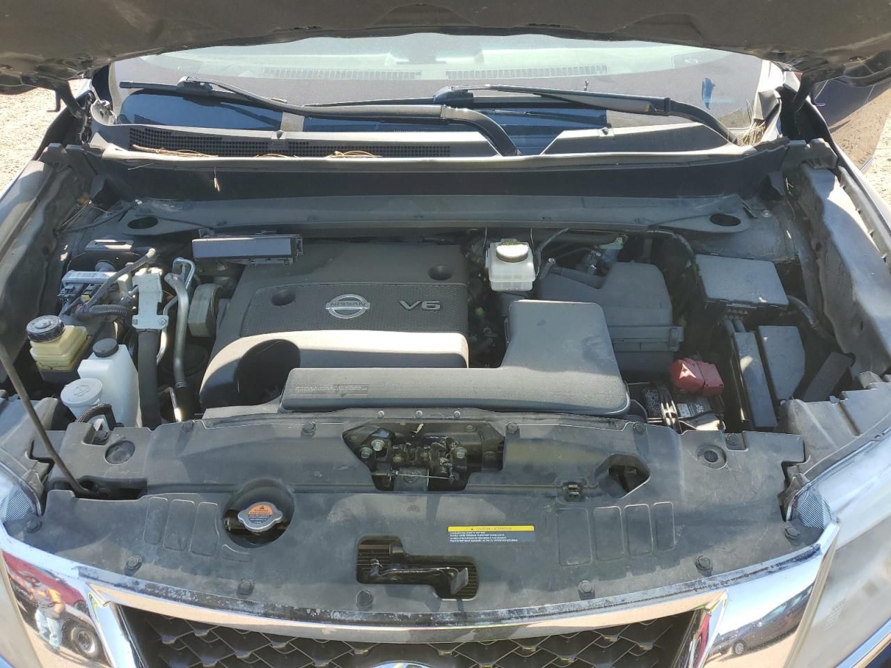 2014 Nissan Pathfinder s