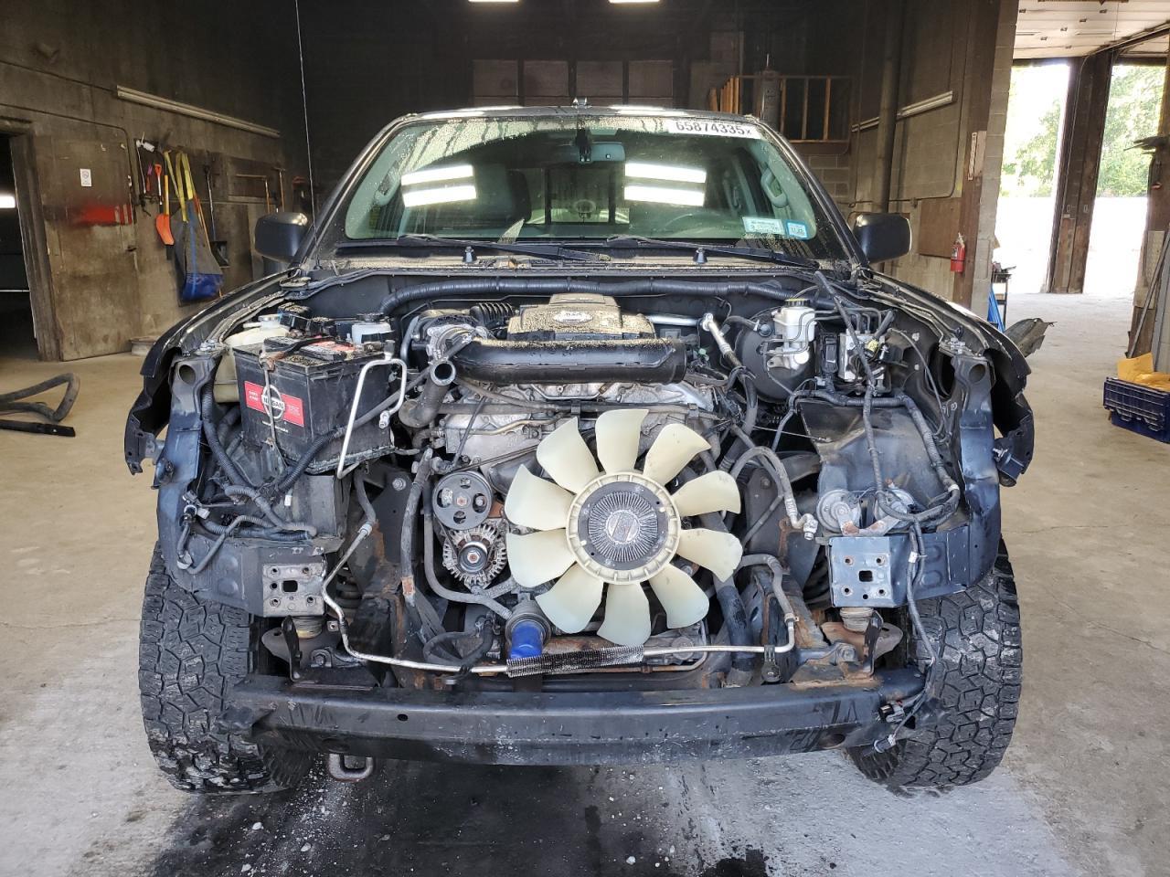 2015 Nissan Frontier S