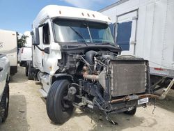 Freightliner salvage cars for sale: 2016 Freightliner Cascadia 125 Semi Truck