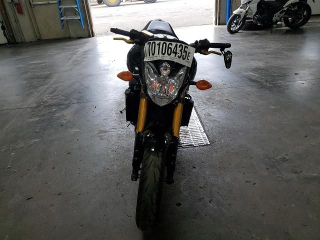 2011 Yamaha FZ8 N