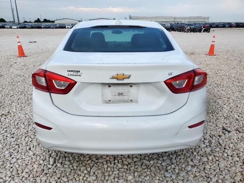 2018 Chevrolet Cruze LT