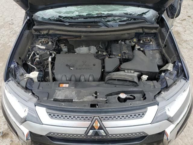 2020 Mitsubishi Outlander ES