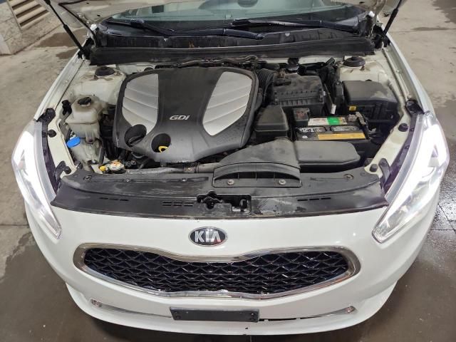 2014 KIA Cadenza Premium