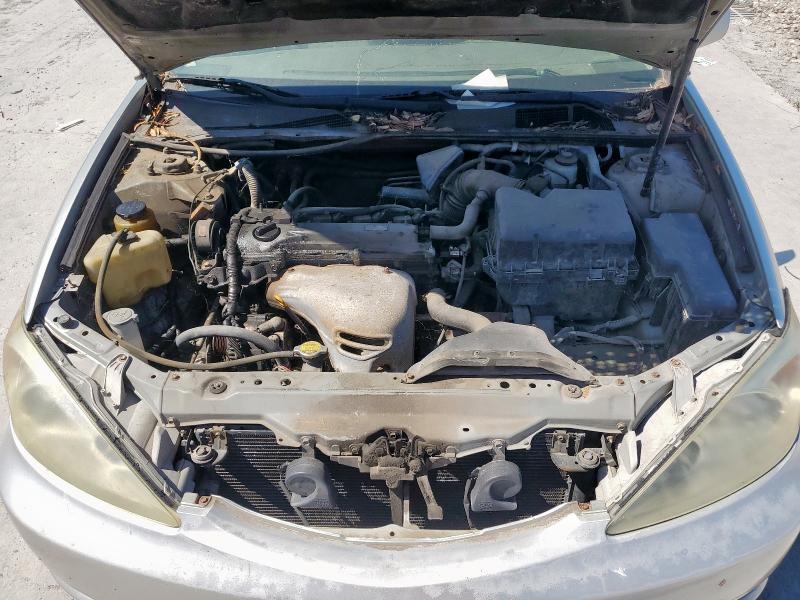 2002 Toyota Camry le