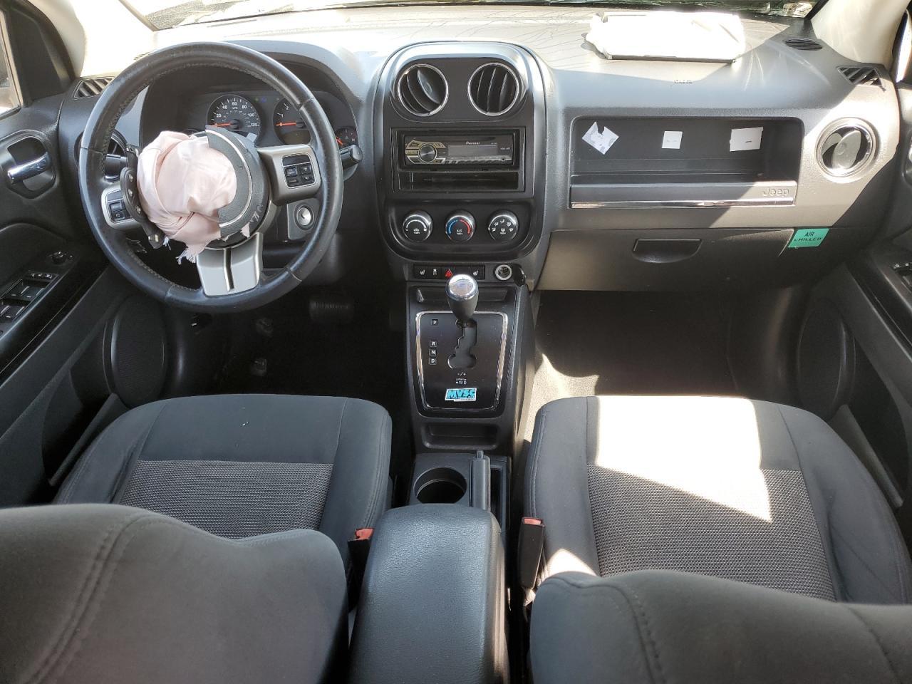 2011 Jeep Compass Sport