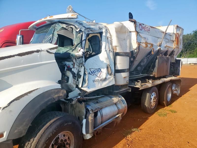 2022 International HX620 Volumertic Ready MIX Truck