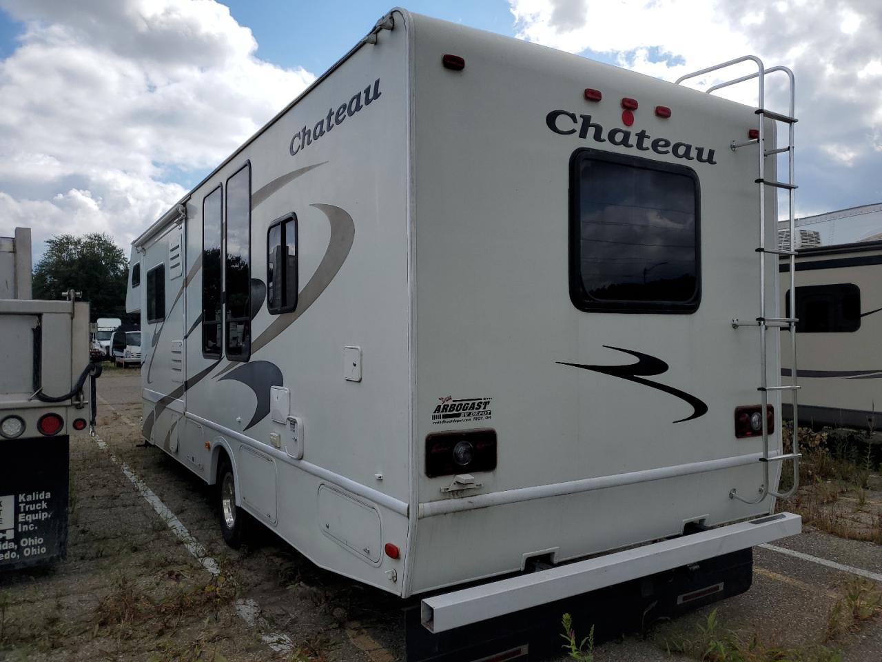 2006 Ford Econoline E450 Super Duty Cutaway Van