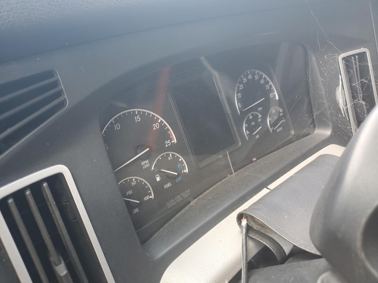 2020 Freightliner Cascadia 126 Semi Truck
