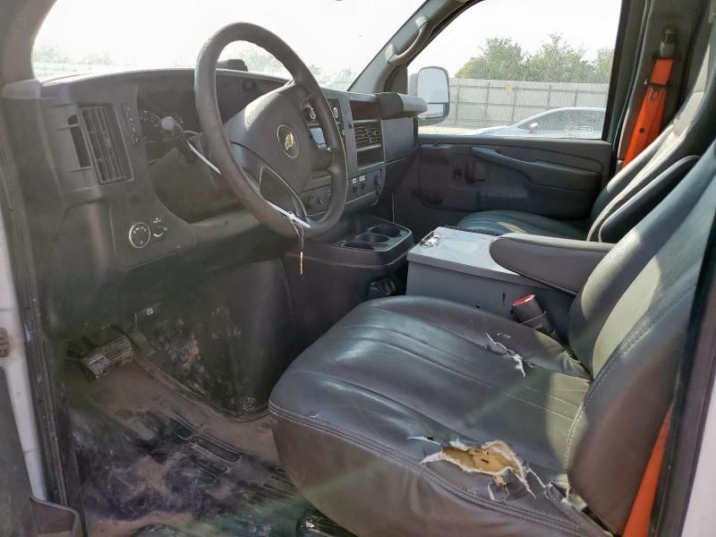2013 Chevrolet Express G2500
