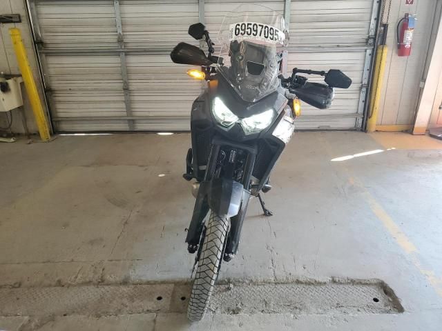 2025 Honda CRF1000 D