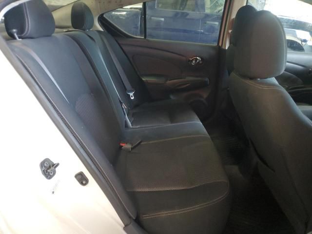 2015 Nissan Versa S