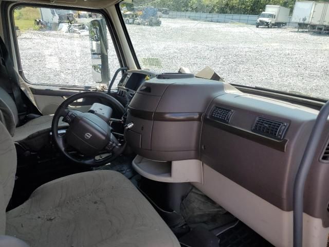 2016 Volvo VNL Semi Truck
