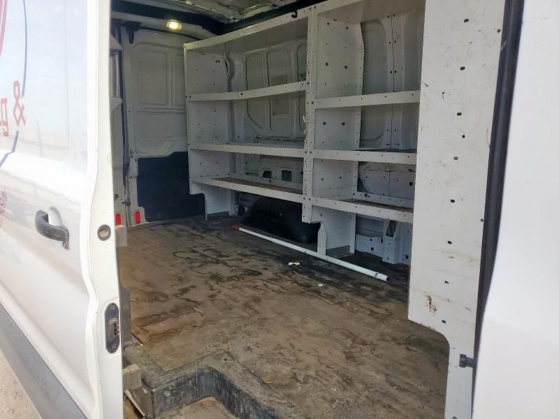 2017 Ford Transit T-250