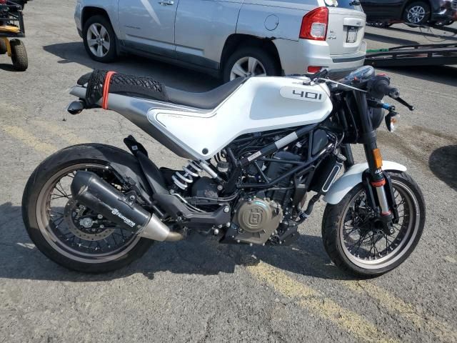 2023 Husqvarna Vitpilen 401/SVARTPILEN 401