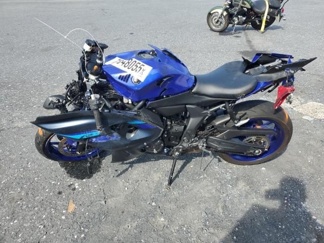 2024 Yamaha YZFR7