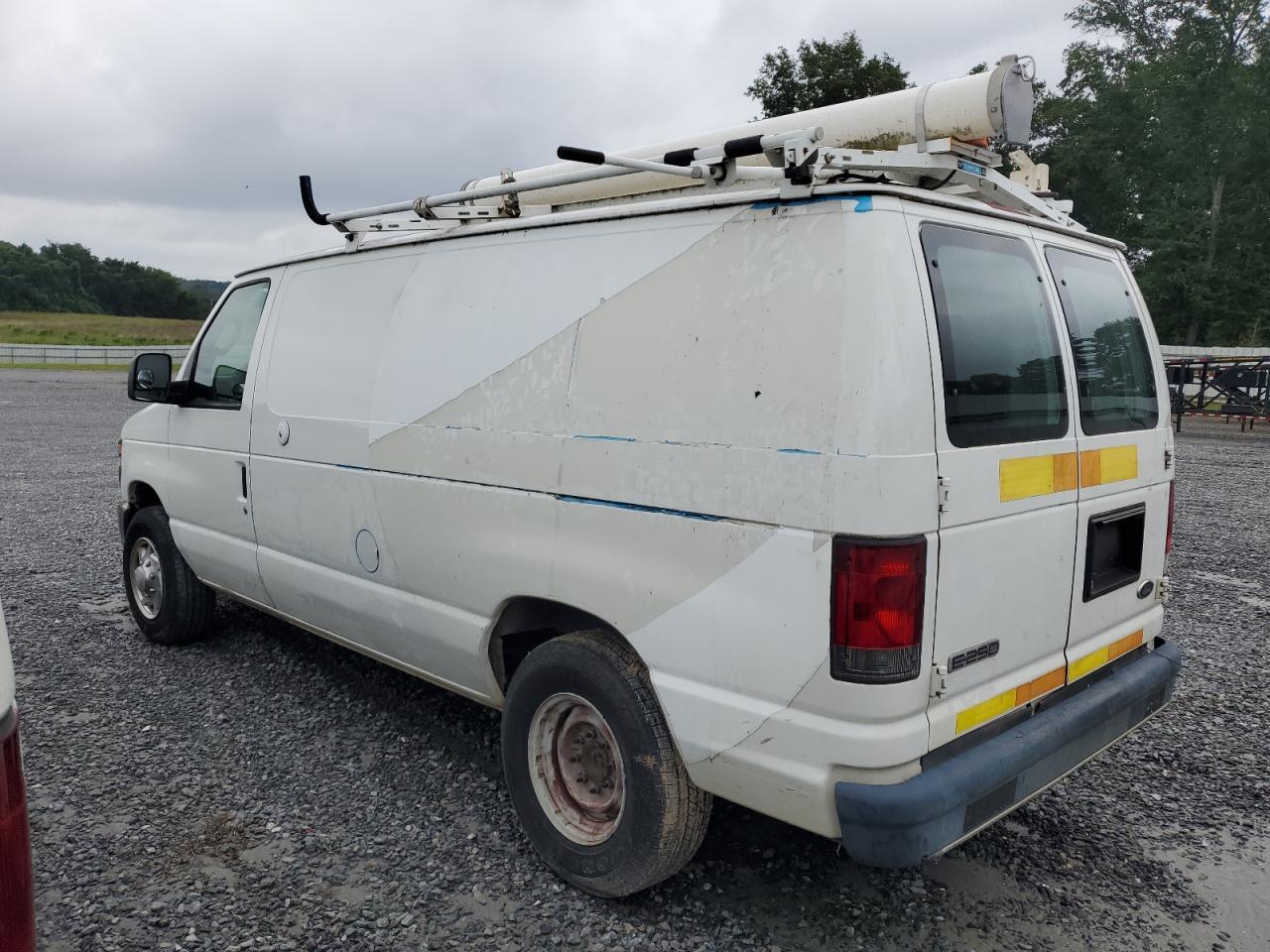 2010 Ford Econoline E250 Van