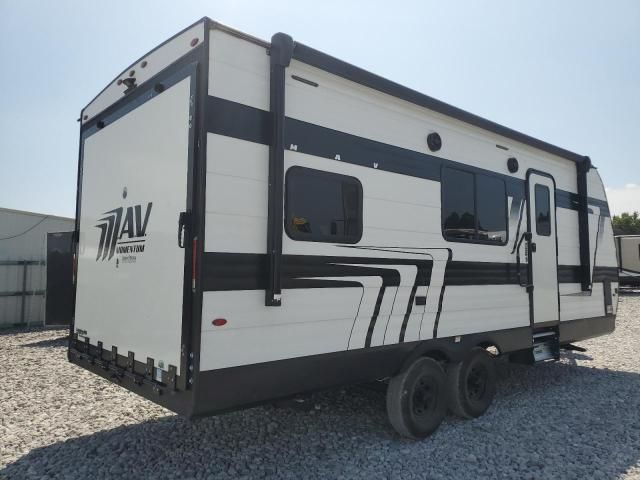 2024 Grandesign Momenclass-RVS TOY Hauler Camper