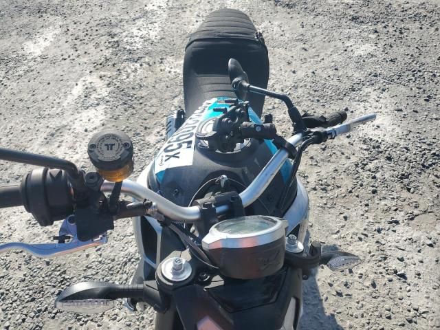 2024 Cf Moto 700 CL-X