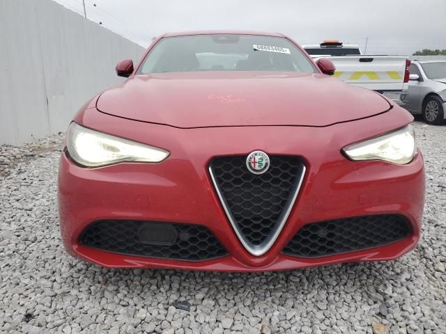 2017 Alfa Romeo Giulia Q4